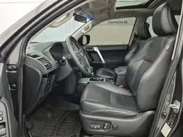 2021  Toyota Prado - Image 19