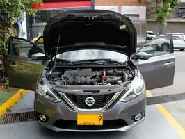 2018  Nissan Sentra - Image 17
