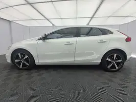2018  Volvo Unknown - Image 9