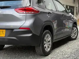 2022  Chevrolet Tracker - Image 10