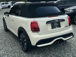 2022  Mini Cooper Unknown - Image 13