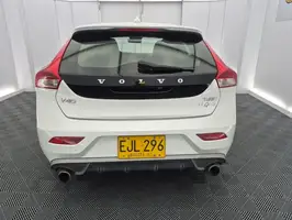 2018  Volvo Unknown - Image 18