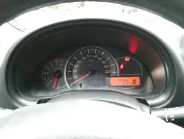 2019  Nissan March - Image 15