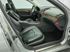 2004  Mercedes Unknown - Image 18