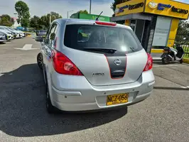 2013  Nissan Tiida - Image 14