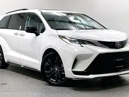 2025  Toyota Siena - Image 8