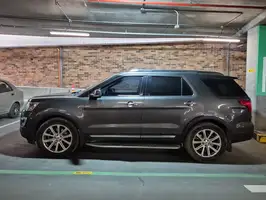 2017  Ford Explorer - Image 11