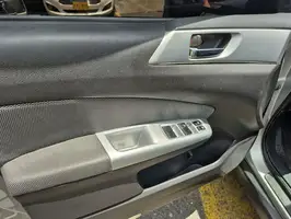 2009  Subaru Unknown - Image 40