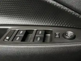 2023  Chevrolet Onix - Image 8