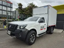 2025  Nissan Frontier - Image 10