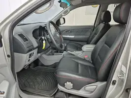 2011  Toyota Hilux - Image 39