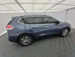 2017  Nissan X - Image 19