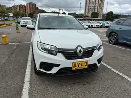 2022  Renault Logan - Image 24