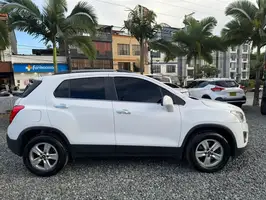 2014  Chevrolet Tracker - Image 11