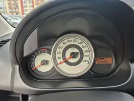 2010  Mazda 2 - Image 22