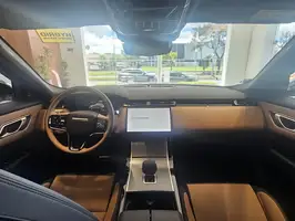 2025  Volkswagen Unknown - Image 13