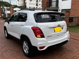 2019  Chevrolet Tracker - Image 6