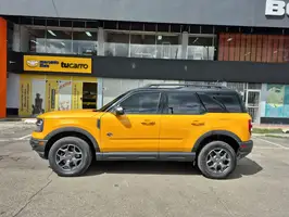 2021  Ford Bronco - Image 9