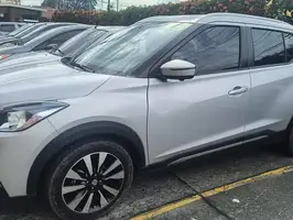 2019  Nissan Kicks - Image 8