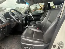 2022  Toyota Prado - Image 15