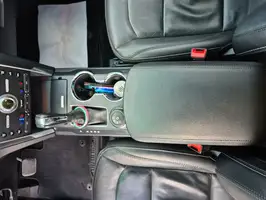 2017  Ford Explorer - Image 27