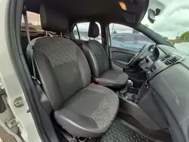 2022  Renault Logan - Image 36