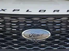 2023  Ford Explorer - Image 13