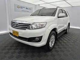 2014  Toyota Fortuner - Image 10