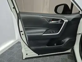 2020  Toyota Rav4 - Image 38