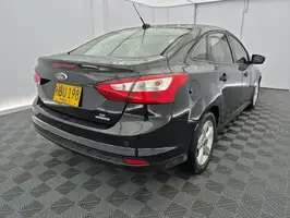 2013  Ford Focus - Image 36