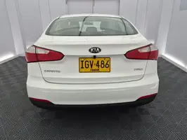 2015  Kia Cerato - Image 40