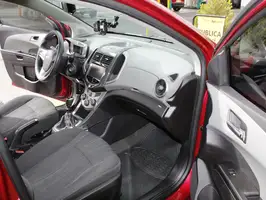 2016  Chevrolet Sonic - Image 39