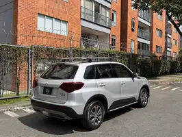 2024  Suzuki Vitara - Image 10