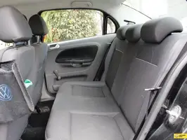 2019  Volkswagen Voyage - Image 43