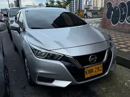 2022  Nissan Versa - Image 9