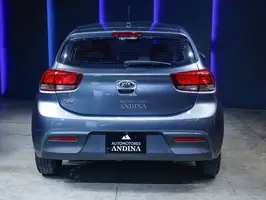 2020  Kia Rio - Image 9