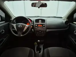 2017  Nissan Versa - Image 38