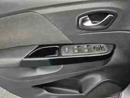 2023  Renault Captur - Image 31