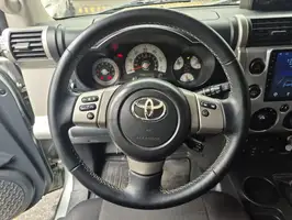 2012  Toyota Fj - Image 23