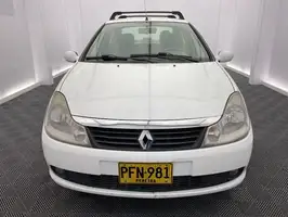 2010  Renault Symbol - Image 10