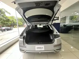 2024  Hyundai Ioniq - Image 11