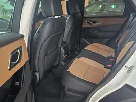 2025  Volkswagen Unknown - Image 15