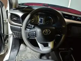 2021  Toyota Hilux - Image 23