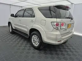 2012  Toyota Fortuner - Image 33