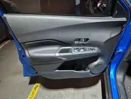 2025  Nissan Kicks - Image 18