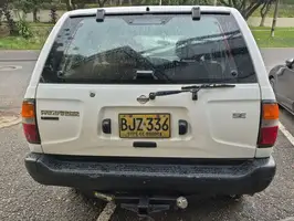 2000  Nissan Pathfinder - Image 12