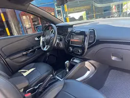 2023  Renault Captur - Image 16