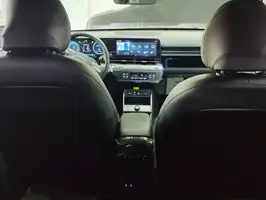 2025  Hyundai Kona - Image 30