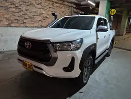 2021  Toyota Hilux - Image 9