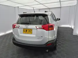 2014  Toyota Rav4 - Image 17